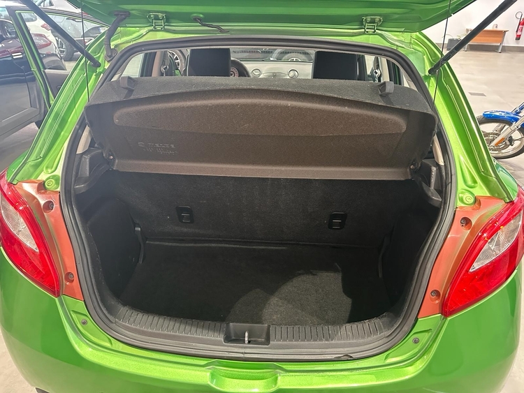 Mazda 2 DE/144 foto 8